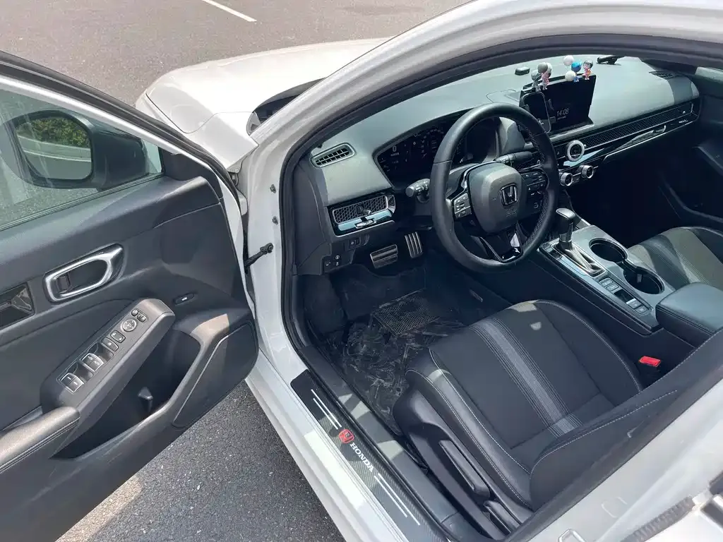 Honda Civic — фото 5