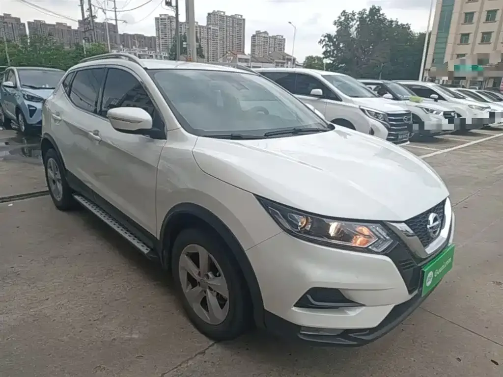Nissan Qashqai — фото 5