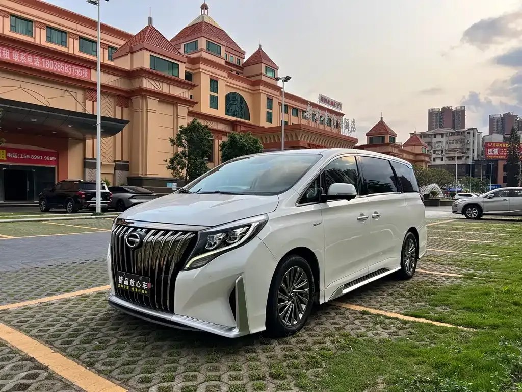 GAC Motor Trumpchi M8 — фото 4