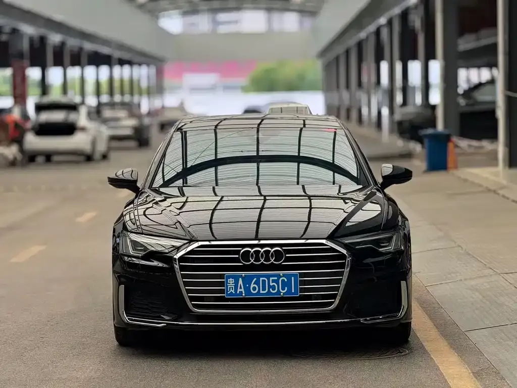 Audi A6L — фото 9