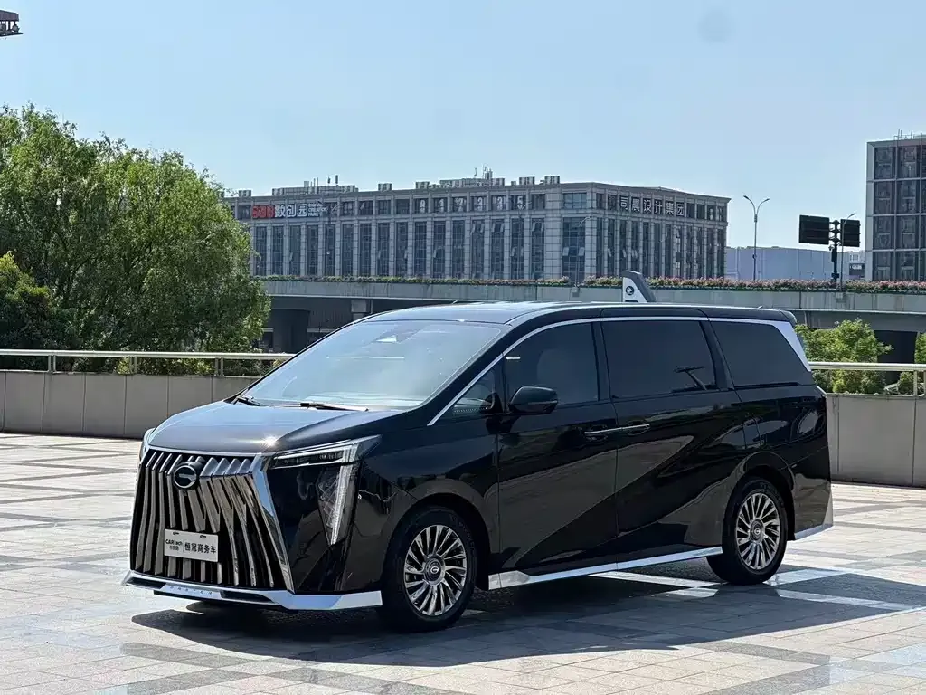 GAC Motor Trumpchi M8 — фото 1