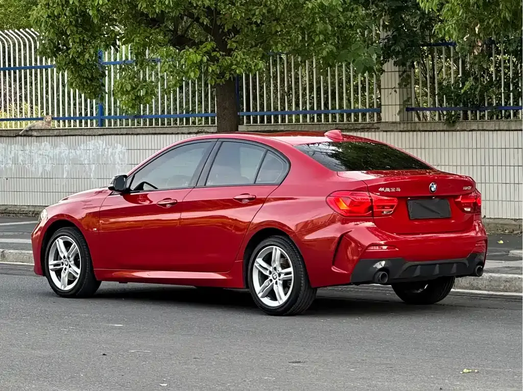 BMW 1 Series 2022 из CN, фото 8