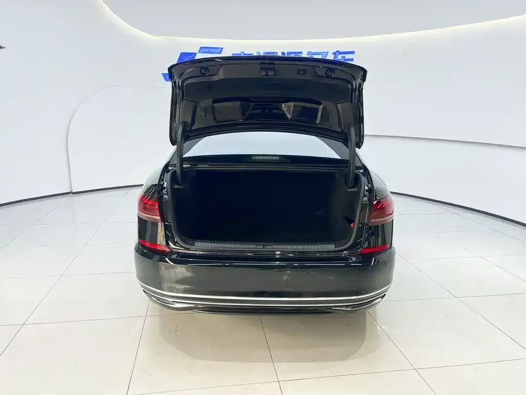 Volkswagen Passat — фото 2