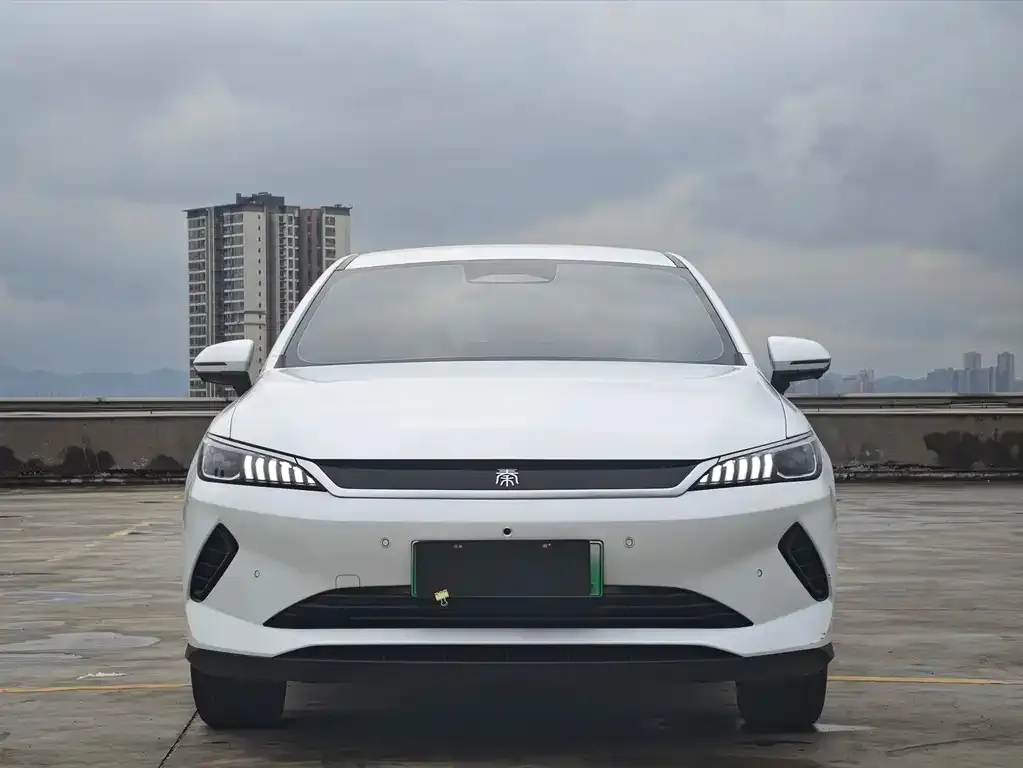 BYD Qin PLUS — фото 9