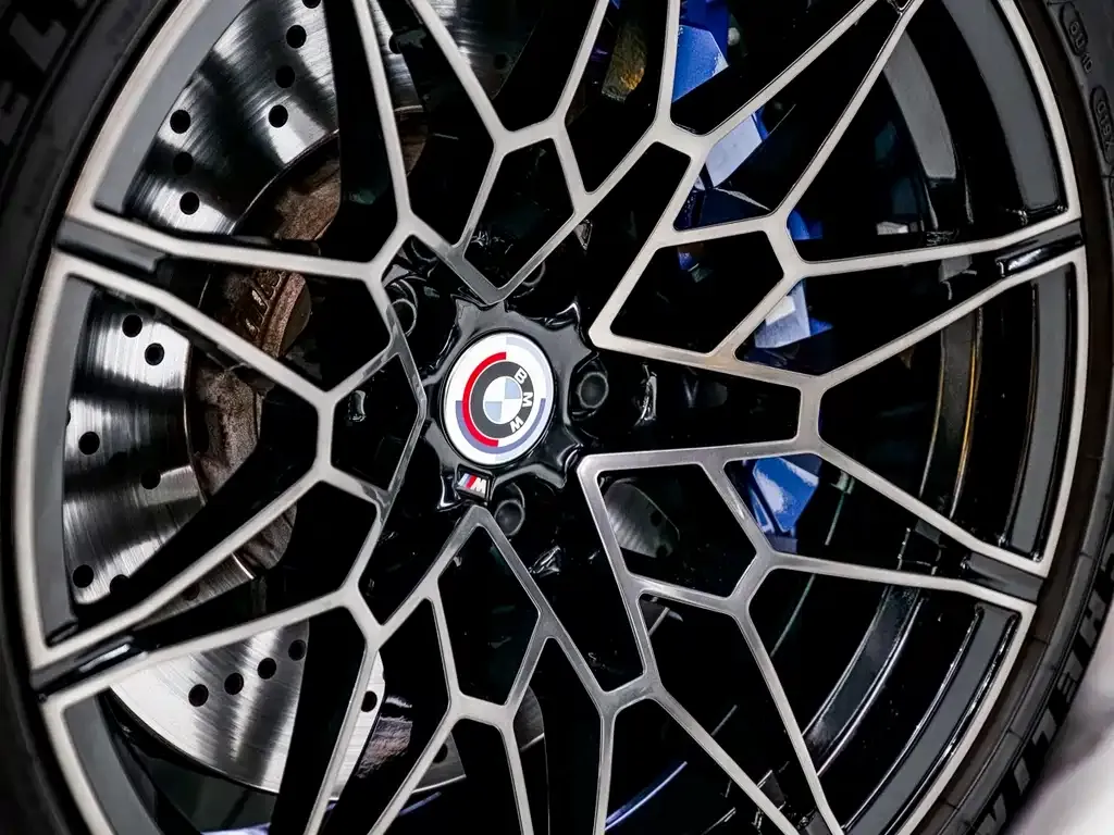BMW M4 — фото 6