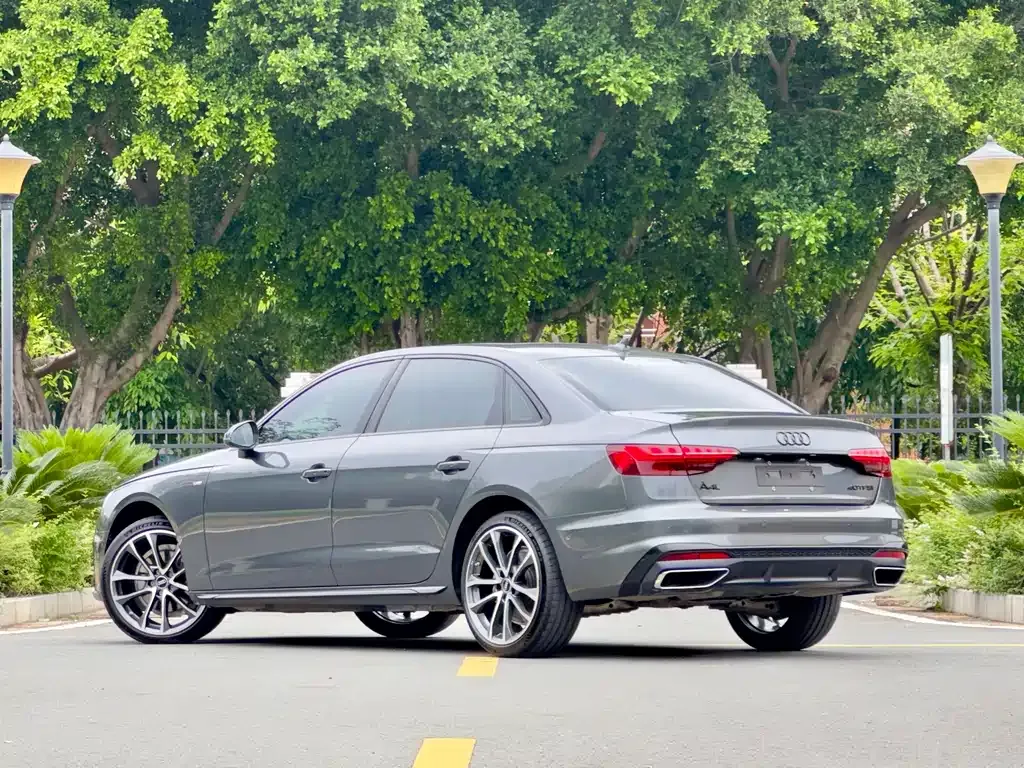 Audi A4L — фото 3