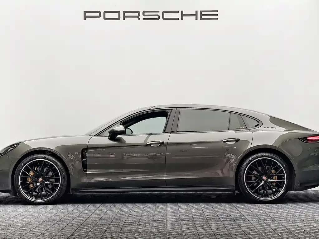 Porsche Panamera — фото 4