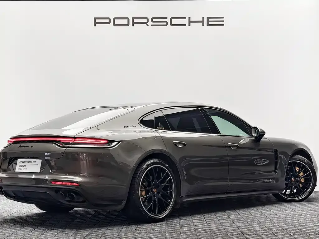Porsche Panamera — фото 2