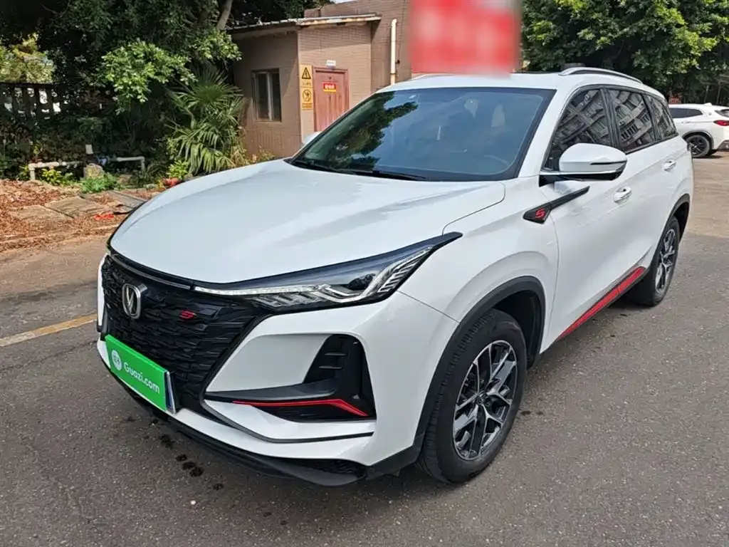 Changan CS75PLUS — фото 1