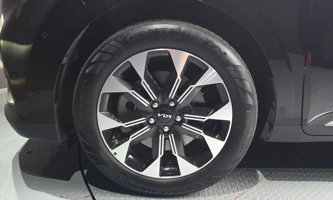 Kia Carnival 2023 из KR, фото 10