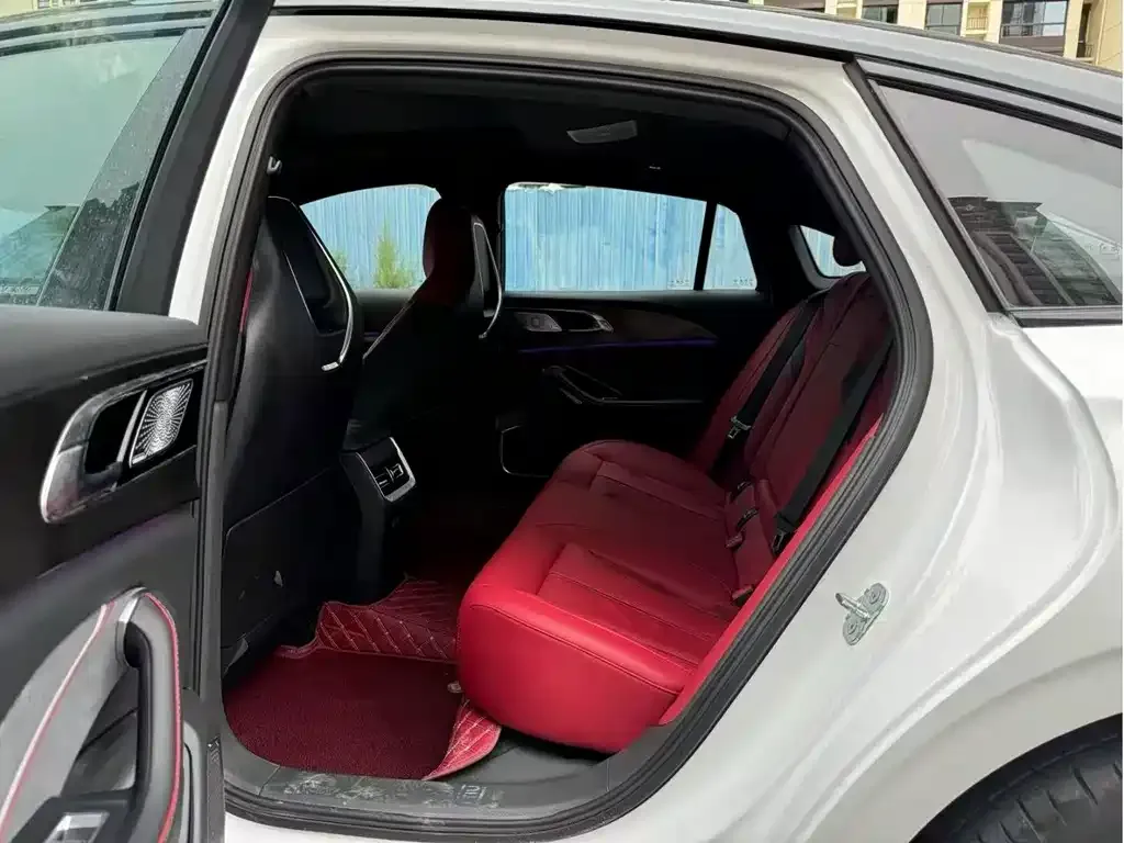 Hongqi H6 2025 из CN, фото 4