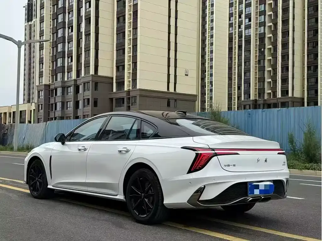 Hongqi H6 2025 из CN, фото 7