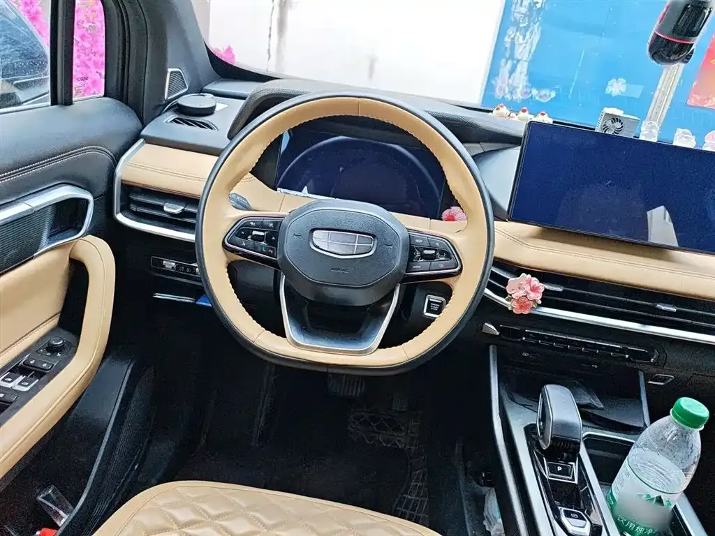 Geely Haoyue L 2023 из CN, фото 7