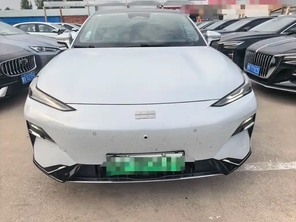 Geely Galaxy E8 2025 из CN, фото 9