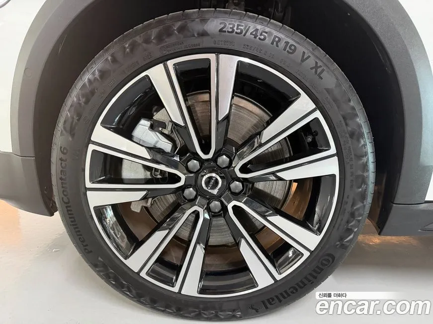 Volvo V60 2025 из KR, фото 7