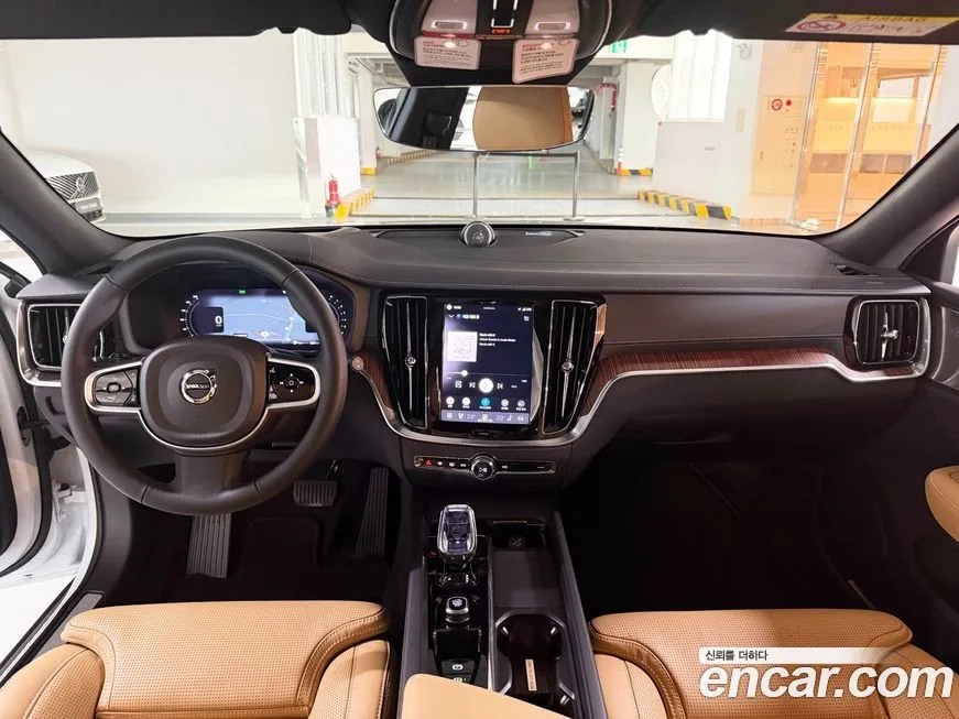Volvo V60 2025 из KR, фото 8