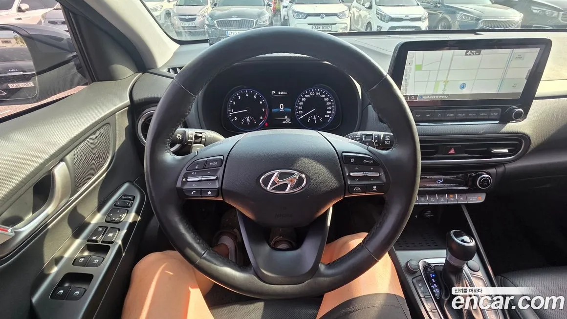 Hyundai Kona — фото 7