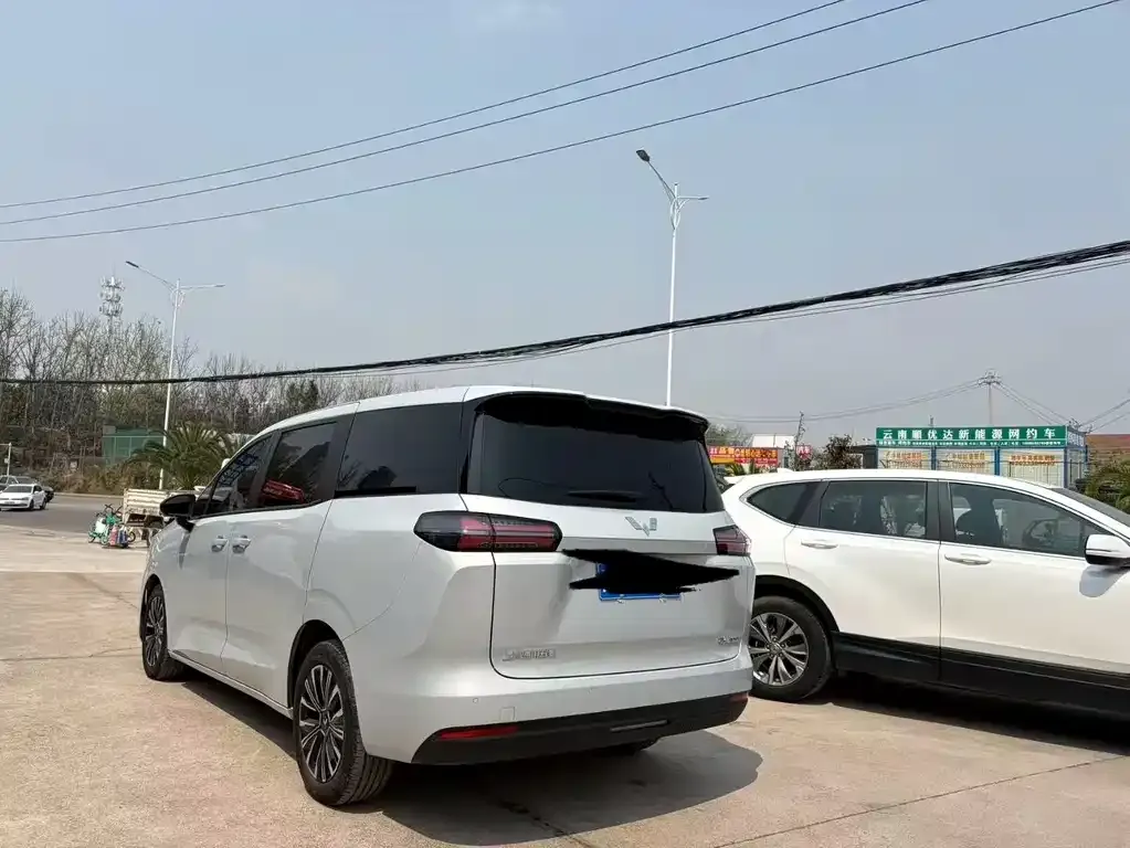 Wuling 星光730 2025 из CN, фото 2