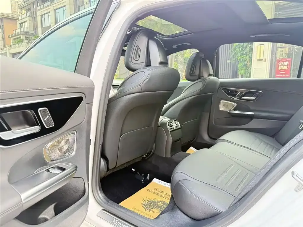 Mercedes-Benz C-Class — фото 4