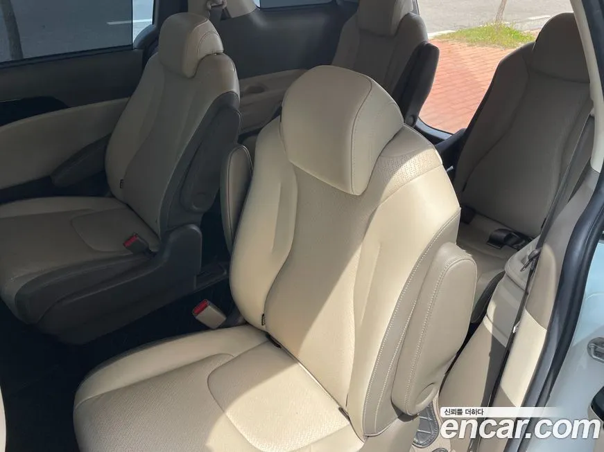 Kia Carnival 2021 из KR, фото 3