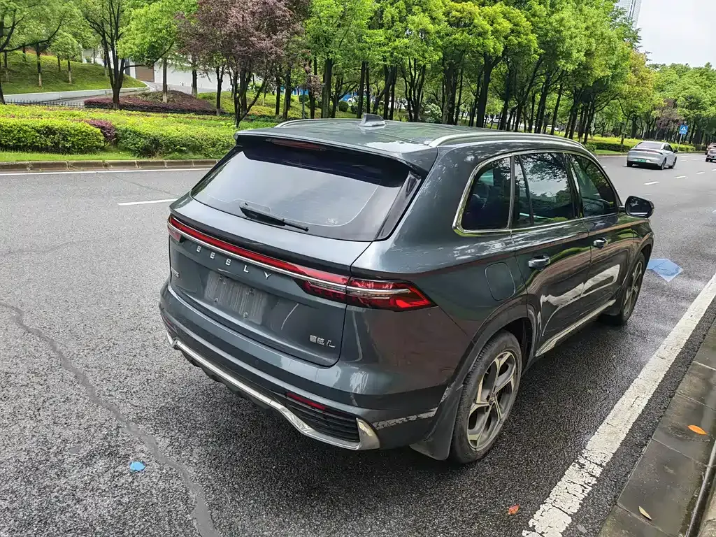 Geely Xingyue L — фото 2