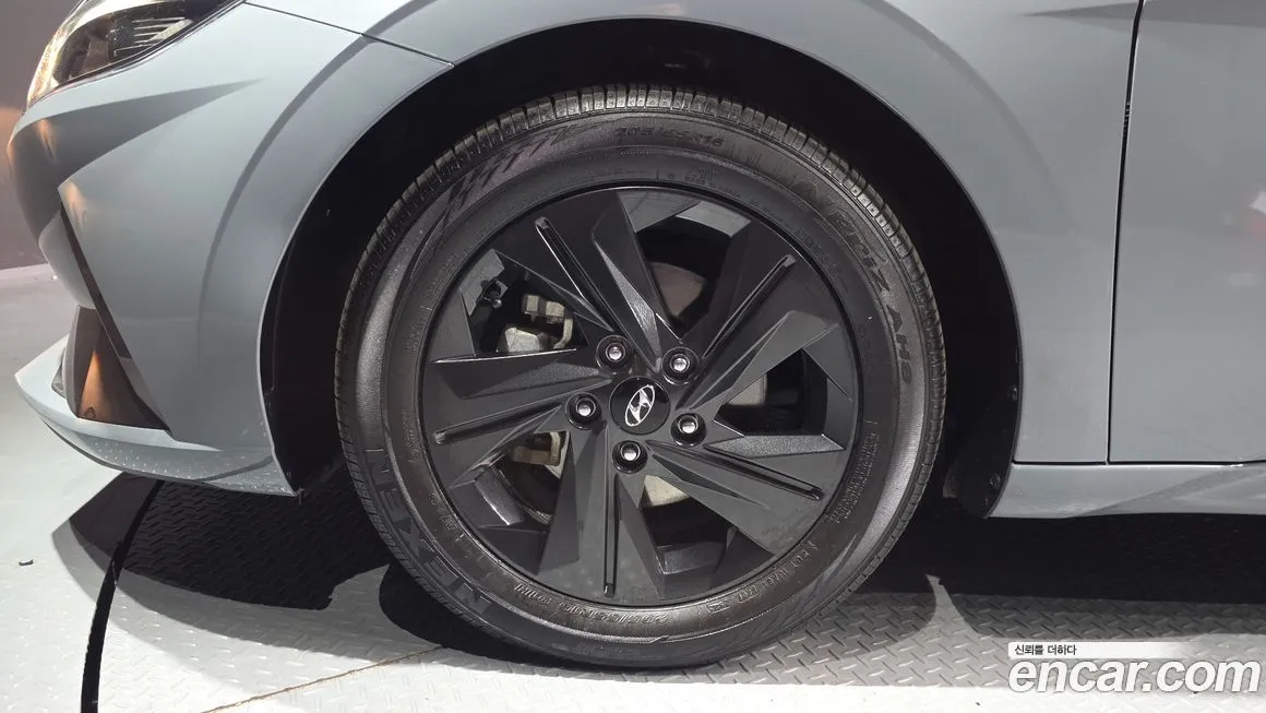 Hyundai AVANTE 2022 из KR, фото 9