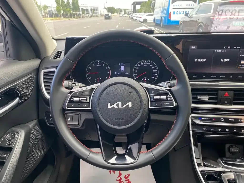 Kia KX3 — фото 8
