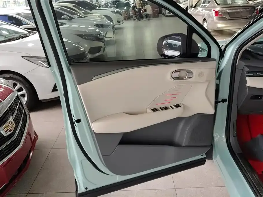Lynk & Co 06 EM-P 2024 из CN, фото 4