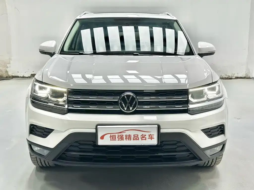 Volkswagen Tharu — фото 4