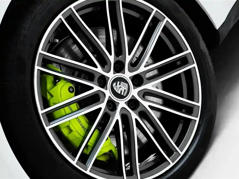 Porsche Panamera Hybrid 2022 из CN, фото 7