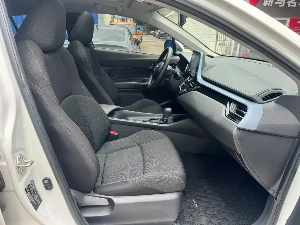 Toyota IZOA 2021 из CN, фото 5