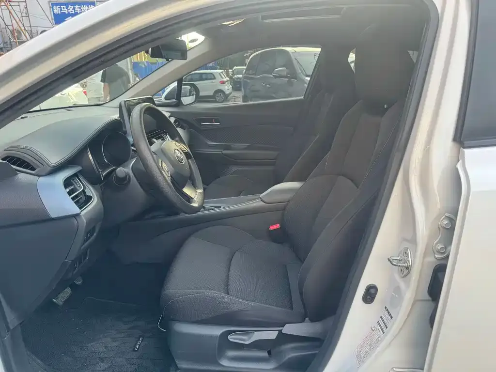 Toyota IZOA 2021 из CN, фото 4