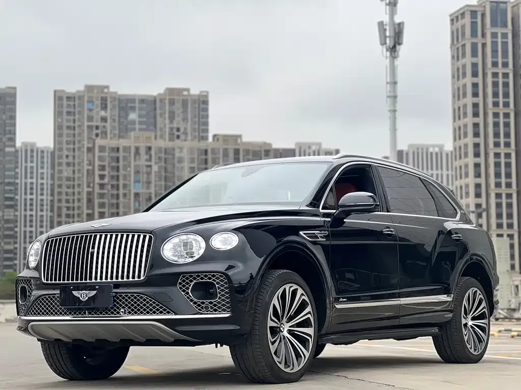 Bentley Bentayga — фото 10