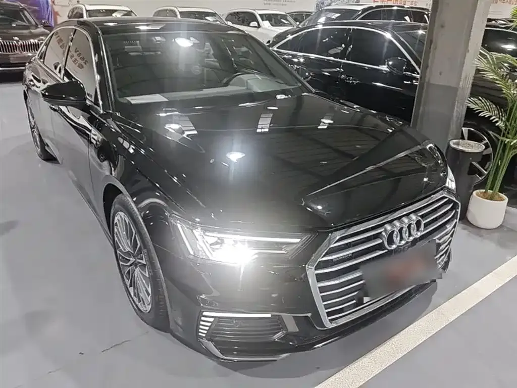 Audi A6L New Energy 2023 из CN, фото 10