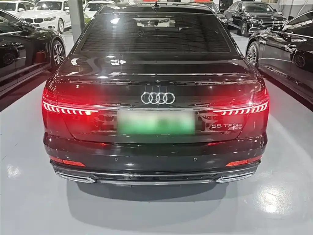 Audi A6L New Energy 2023 из CN, фото 5