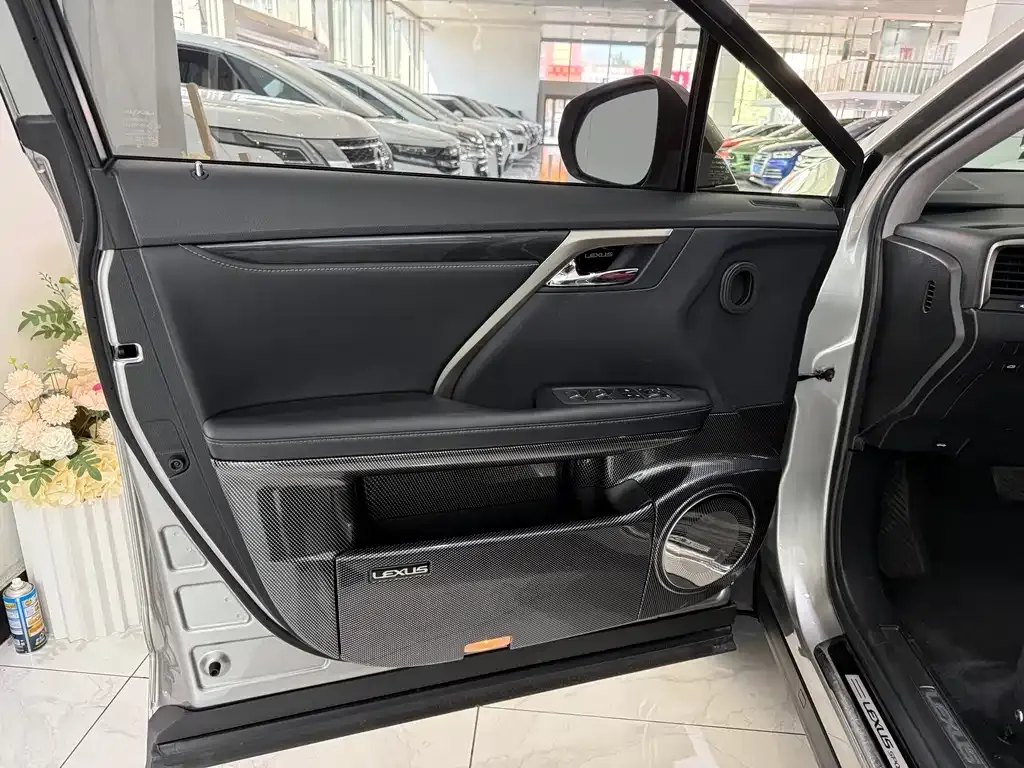 Lexus RX 2021 из CN, фото 8