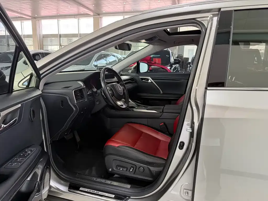 Lexus RX 2021 из CN, фото 10