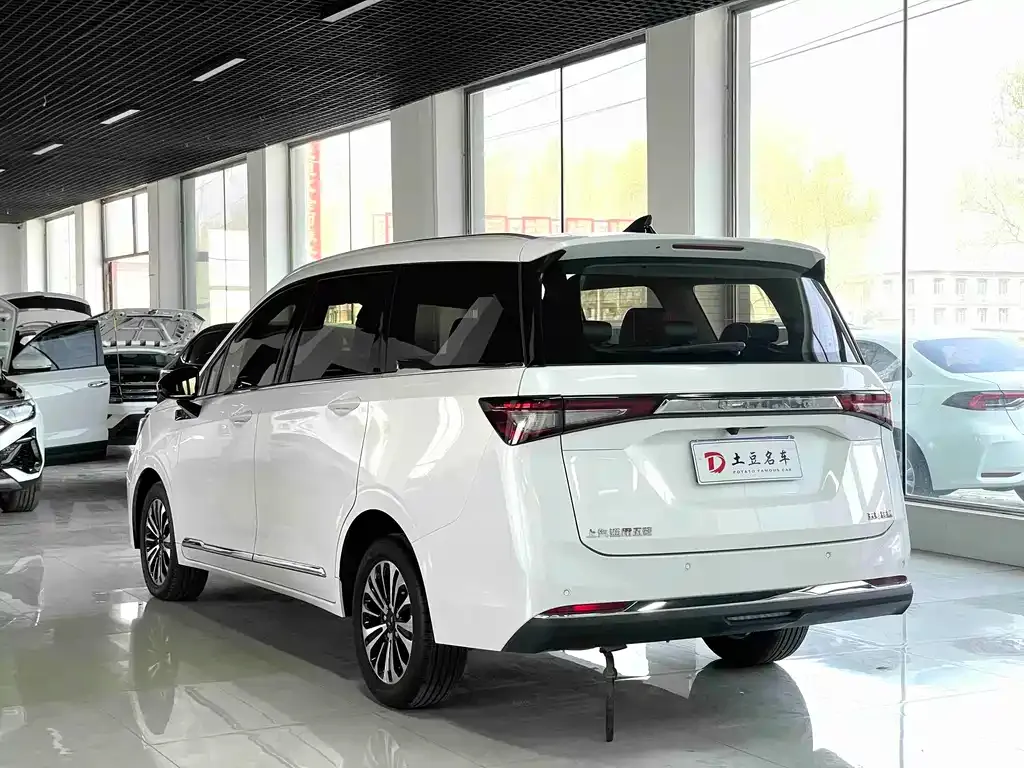 Wuling Jiachen 2022 из CN, фото 4