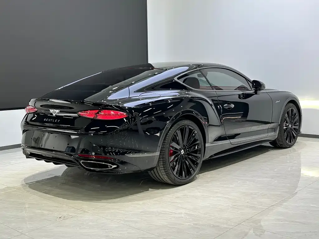 Bentley Continental PHEV 2025 из CN, фото 3