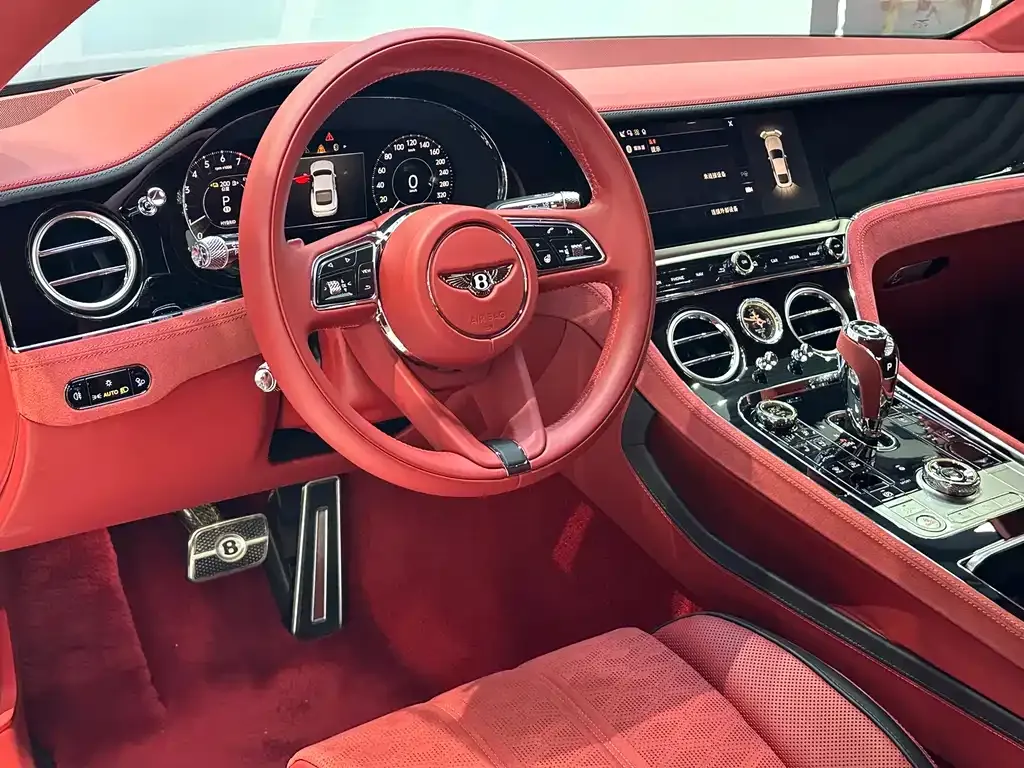 Bentley Continental PHEV 2025 из CN, фото 9