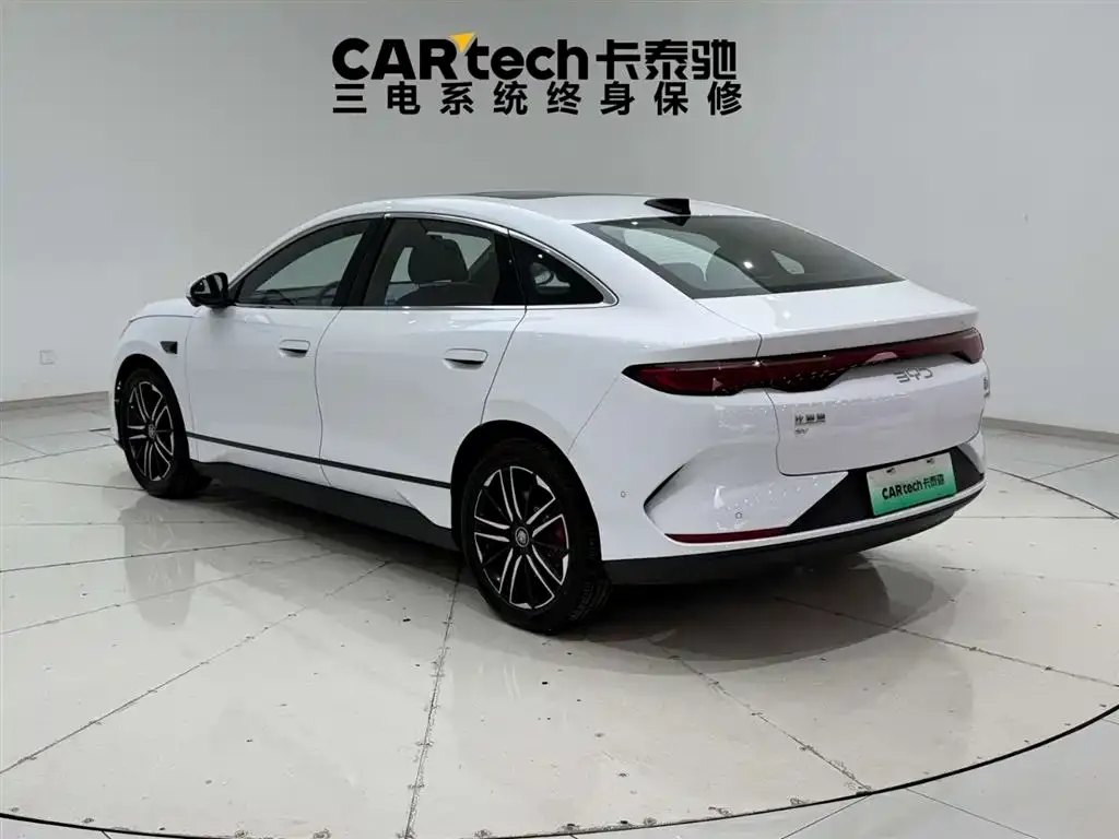 BYD Qin L — фото 6