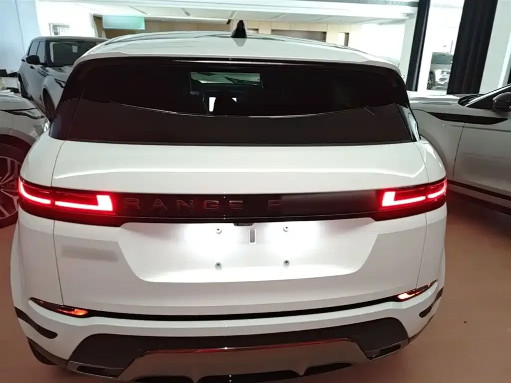 Land Rover Evoque — фото 10