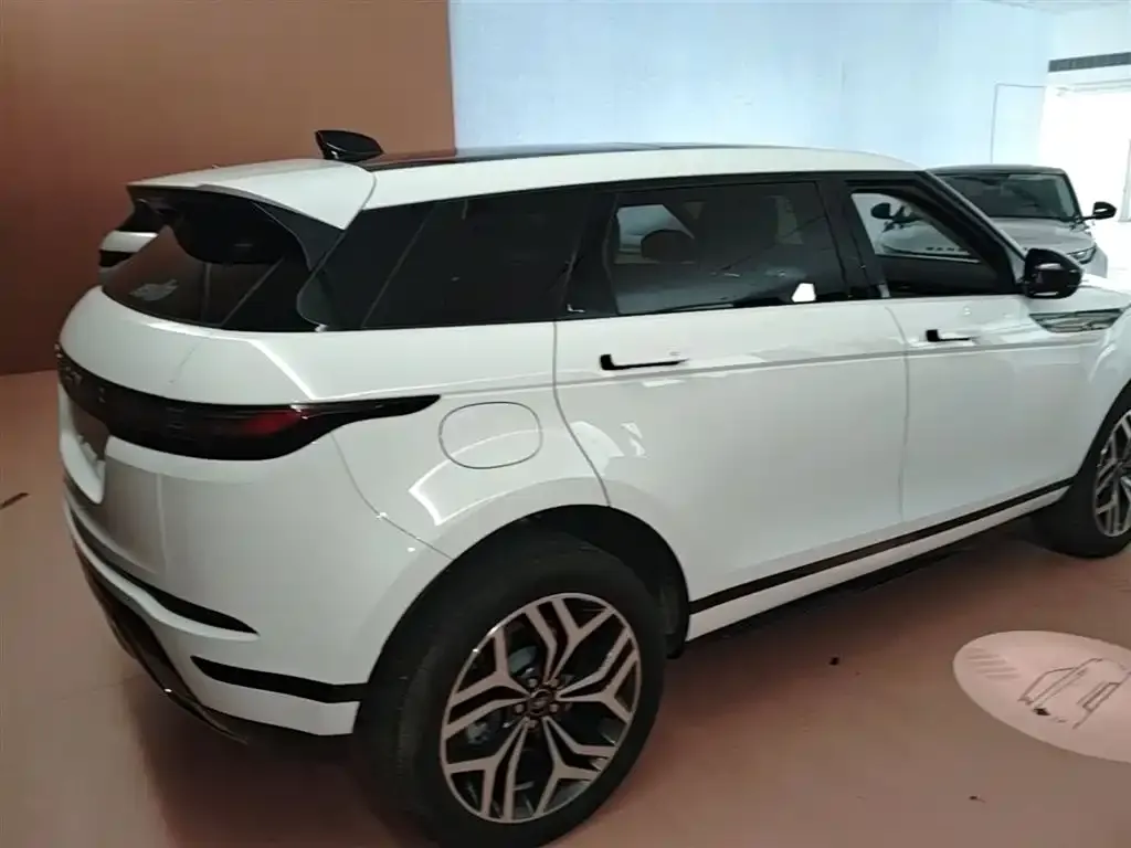 Land Rover Evoque — фото 4