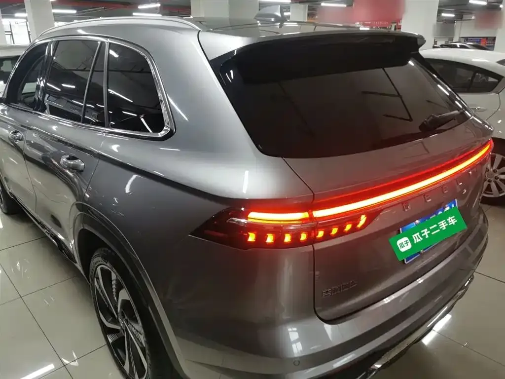 Geely Xingyue L — фото 9