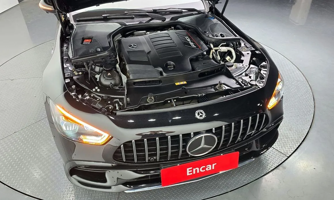 Mercedes-Benz AMG GT — фото 10