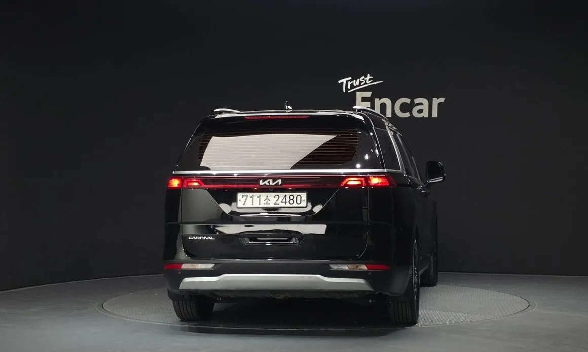 Kia Carnival 2023 из KR, фото 4