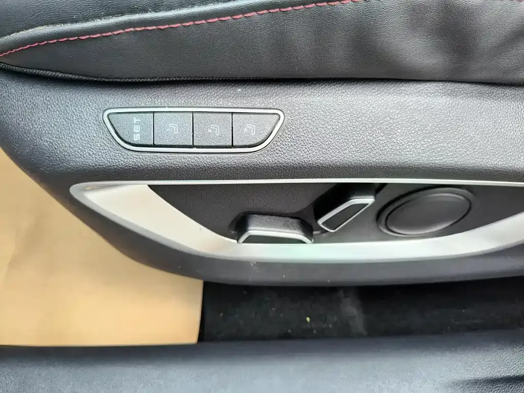 Changan CS75PLUS — фото 6