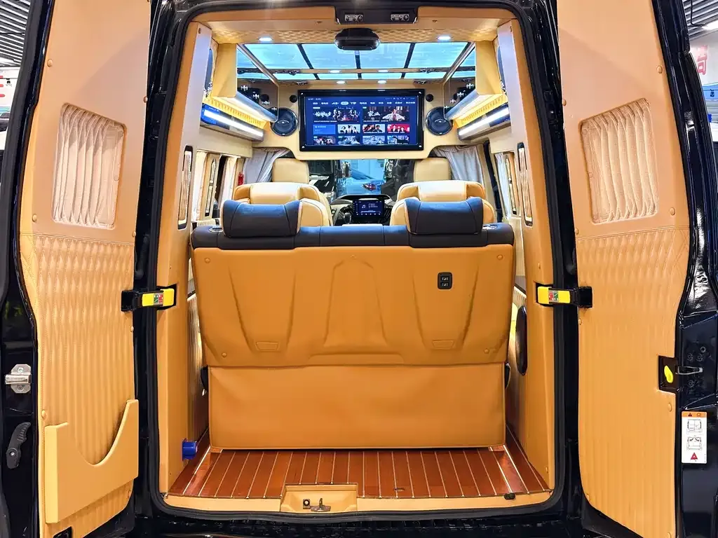 Ford Transit 2021 из CN, фото 4