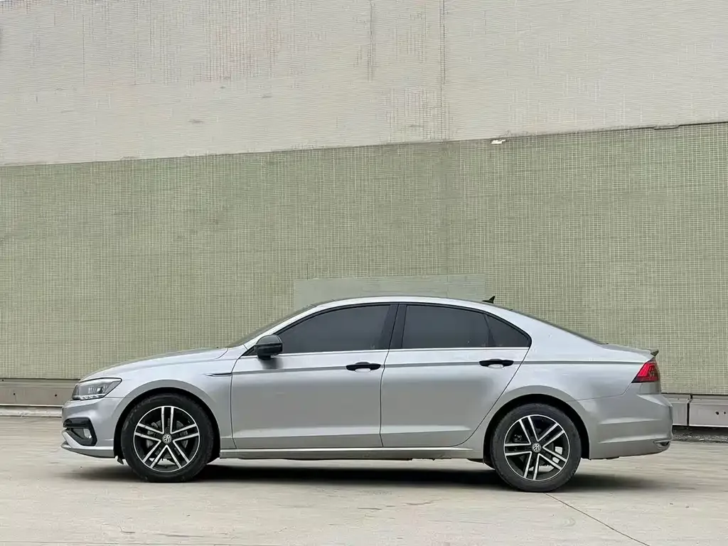 Volkswagen Lamando 2021 из CN, фото 8