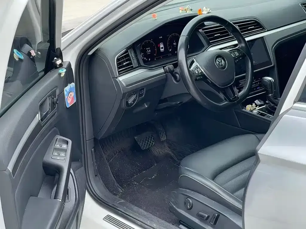 Volkswagen Lamando 2021 из CN, фото 4